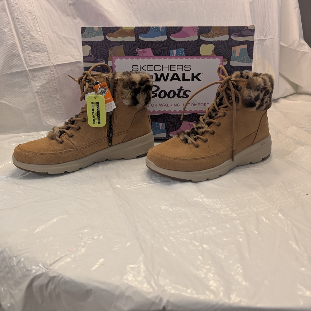 Skechers Women's Tan Boots